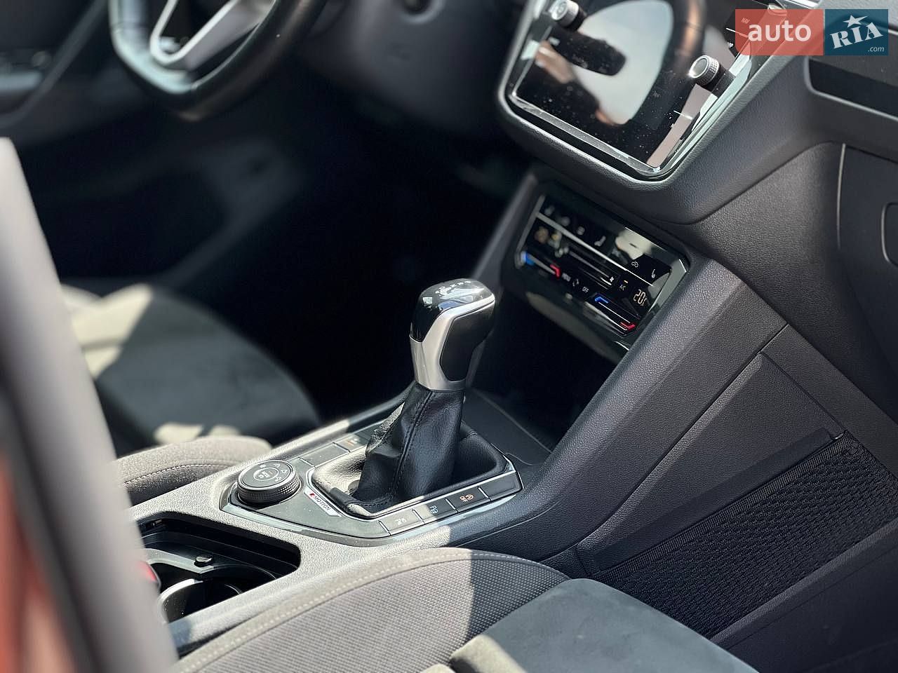 Volkswagen Tiguan 2021 VIN WVGZZZ5NZMW533319 фото оголошення 64 з 76