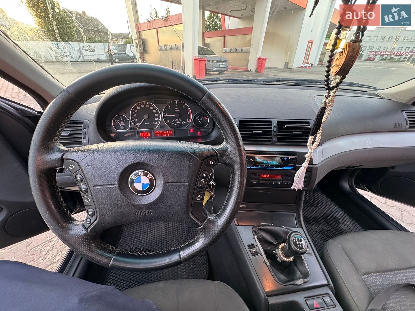 BMW 3 Series 2002 VIN WBAAP71050JL42669 фото оголошення 10 з 13