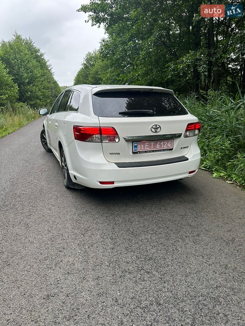 Toyota Avensis 2013 VIN SB1EG76L40E090868 фото оголошення 4 з 15
