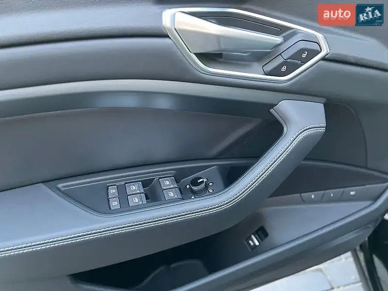 Audi e-tron 2021 VIN WAUZZZGE7NB018765 фото оголошення 22 з 28