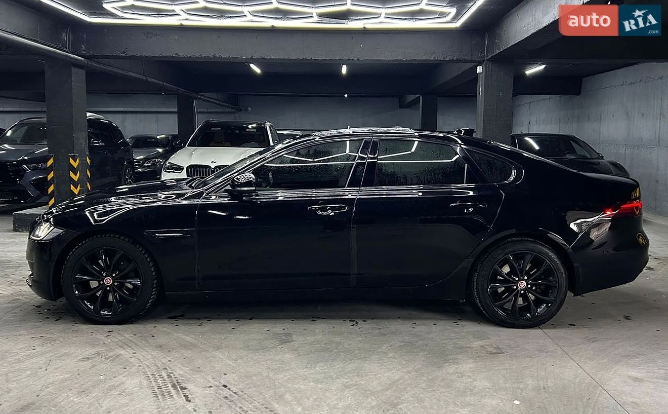 Jaguar XF 2016 VIN SAJBJ4BN2HCY48785 фото оголошення 6 з 34
