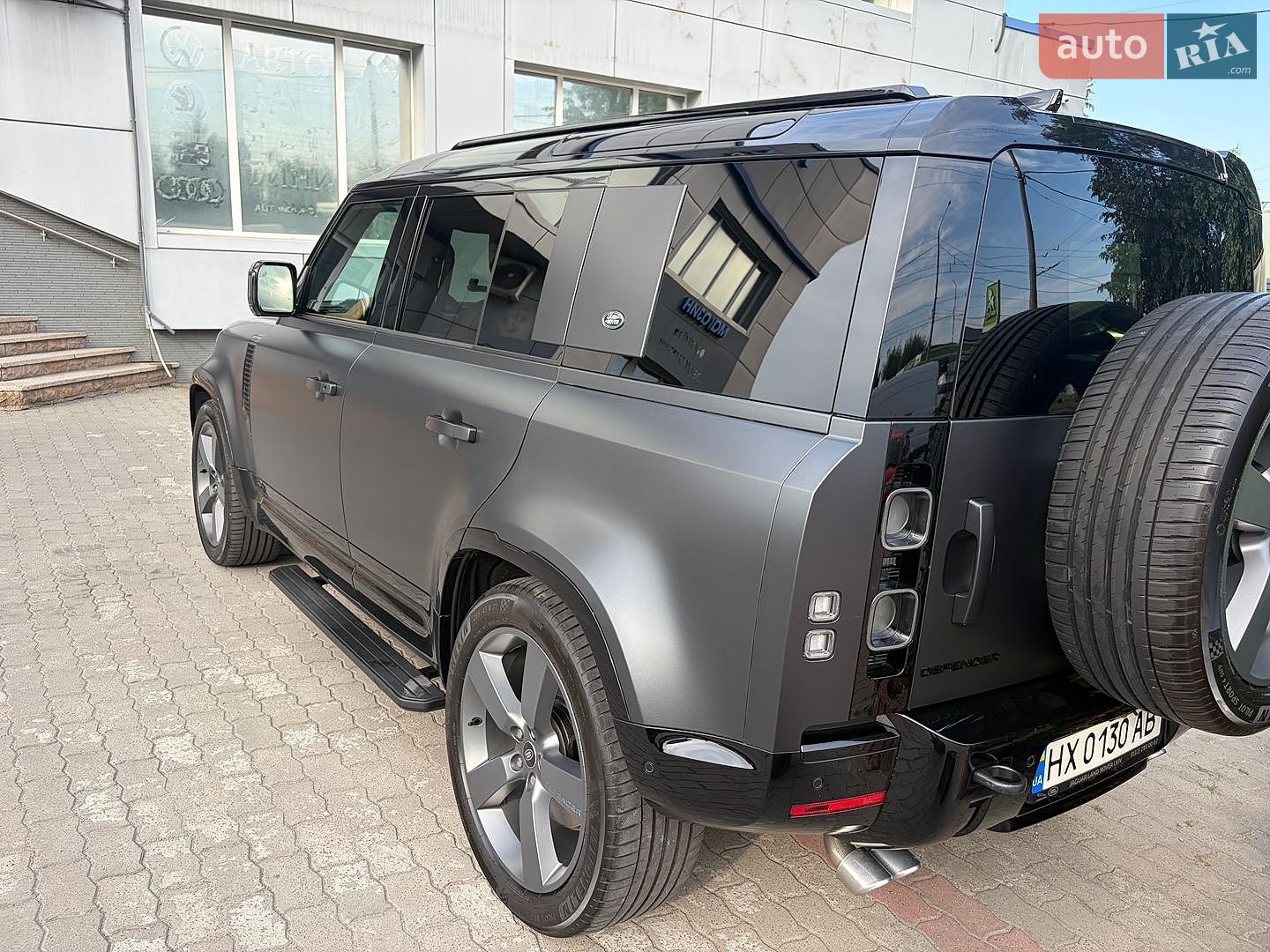 Land Rover Defender 2024 VIN SALEA7BE7R2317806 фото оголошення 12 з 52