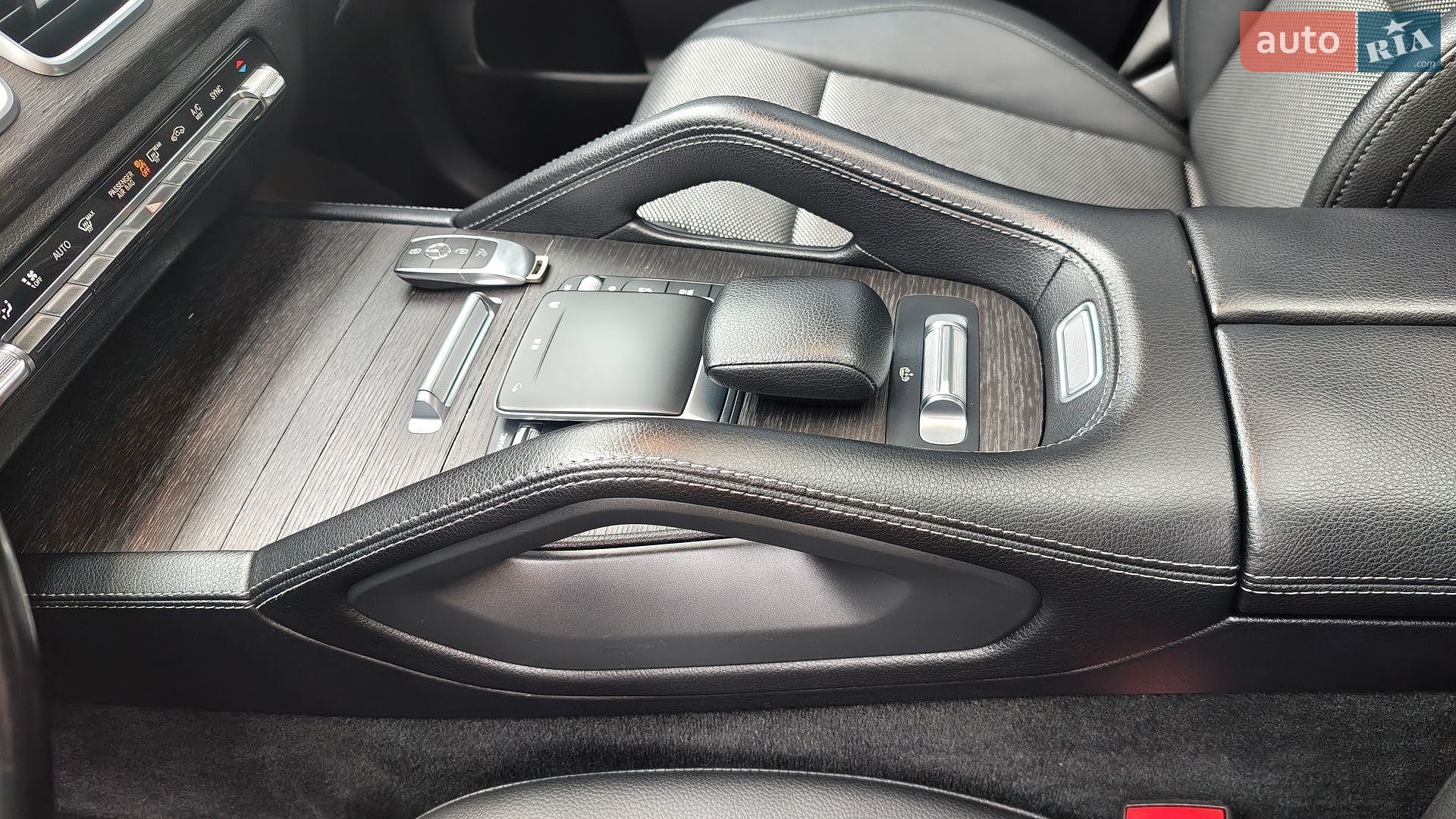 Mercedes-Benz GLE-Class 2019 VIN WDC1671211A058200 фото оголошення 32 з 88