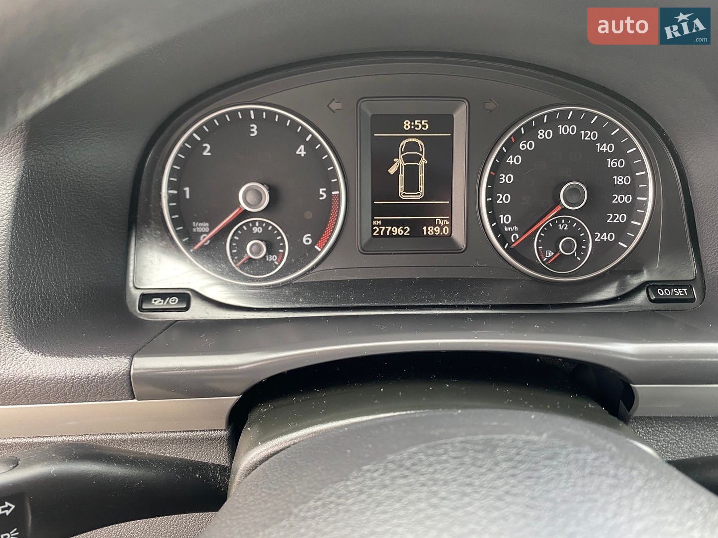 Volkswagen Touran 2014 VIN WVGZZZ1TZFW040716 фото оголошення 10 з 42