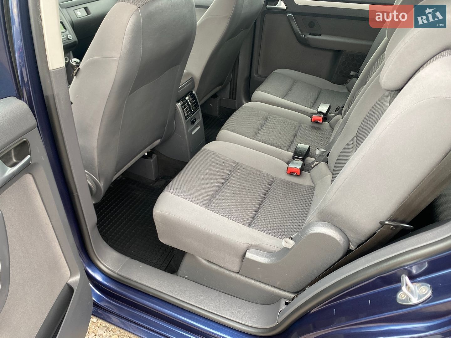 Volkswagen Touran 2014 VIN WVGZZZ1TZFW040716 фото оголошення 18 з 42