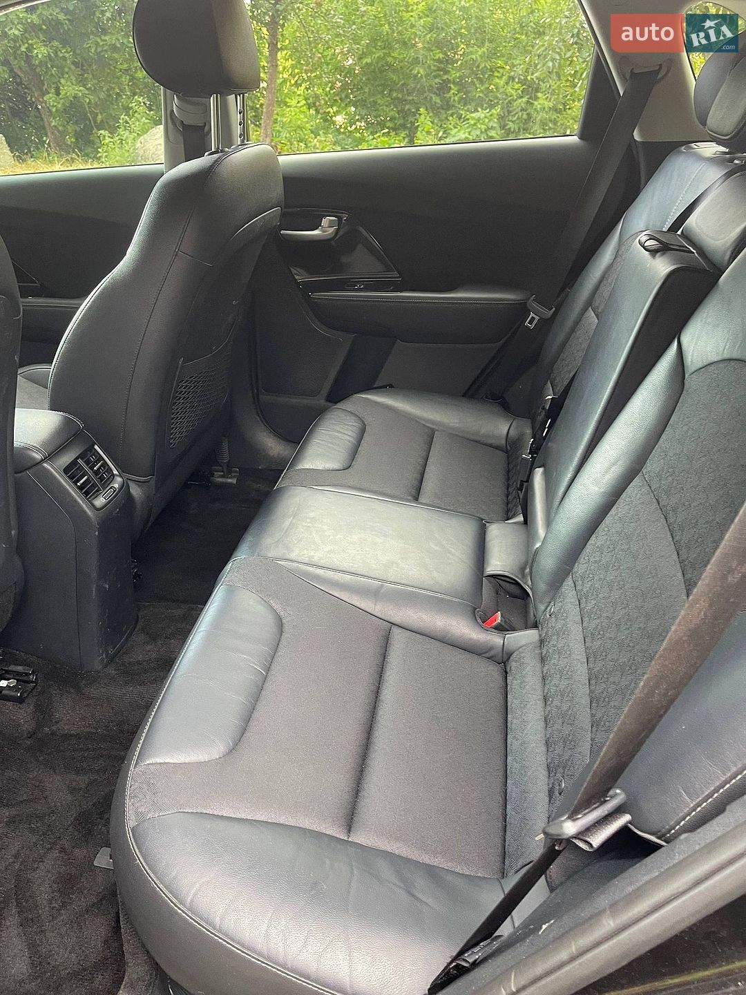 Kia Niro 2017 VIN KNDCC3LC9H5095149 фото оголошення 8 з 22