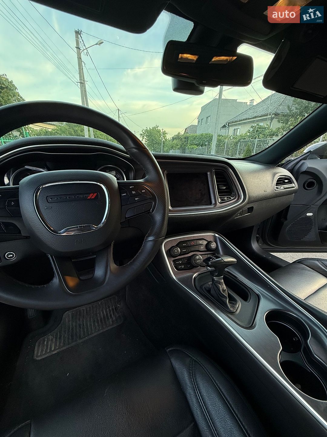 Dodge Challenger 2018 VIN 2C3CDZBT3JH333372 фото оголошення 7 з 16