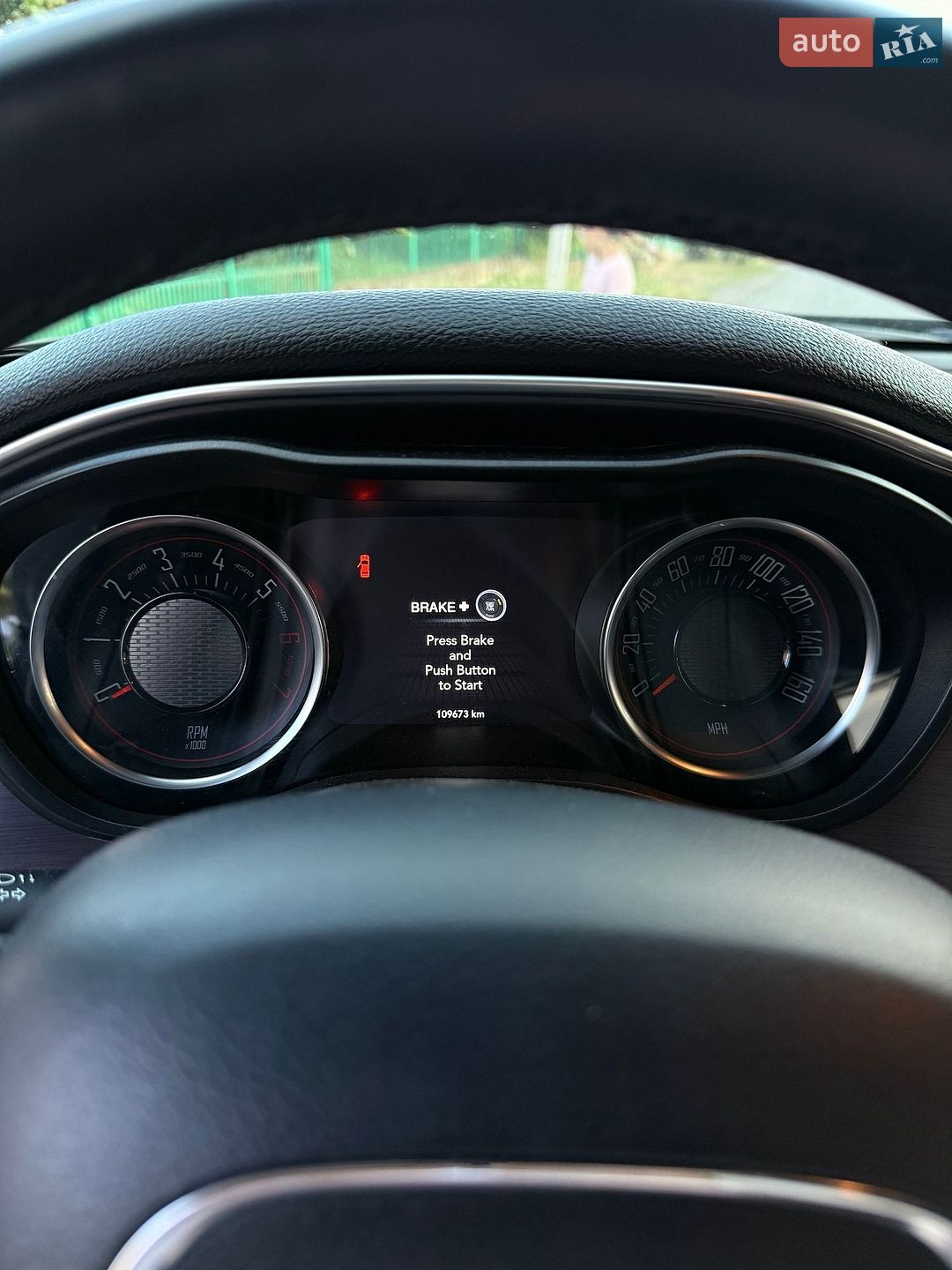 Dodge Challenger 2018 VIN 2C3CDZBT3JH333372 фото оголошення 11 з 16