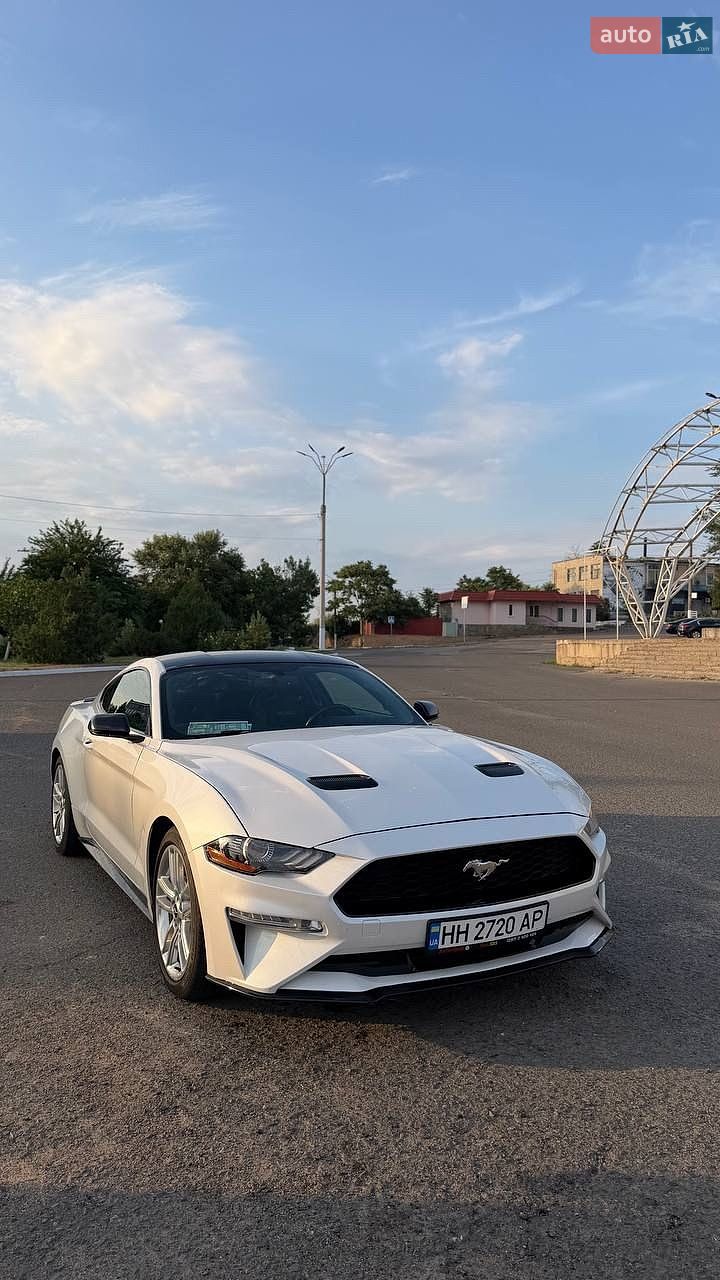 Ford Mustang 2017 VIN 1FA6P8TH7H5292174 фото оголошення 2 з 21