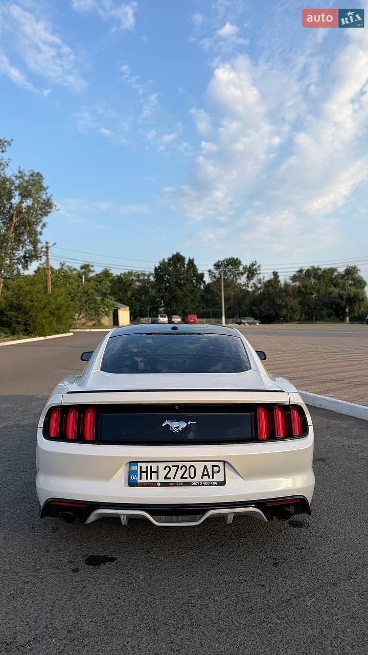 Ford Mustang 2017 VIN 1FA6P8TH7H5292174 фото оголошення 5 з 21