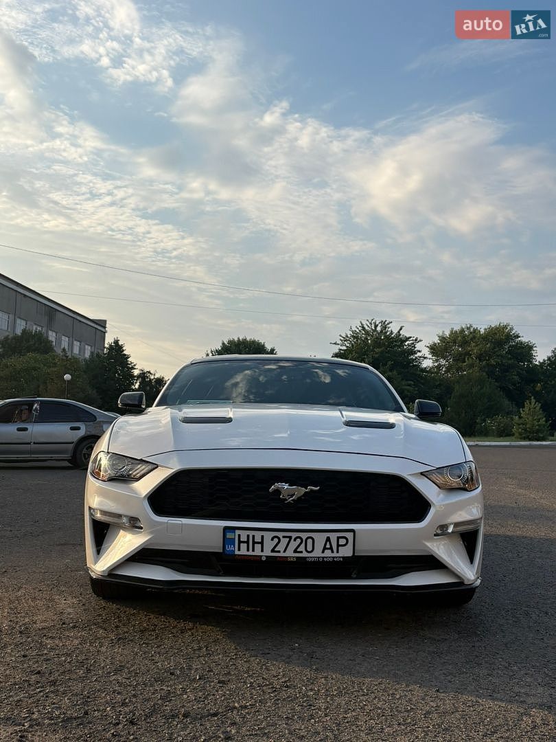 Ford Mustang 2017 VIN 1FA6P8TH7H5292174 фото оголошення 8 з 21