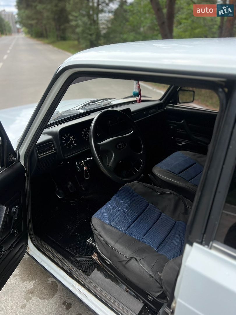 ВАЗ / Lada 2107 2004 VIN Y7C21070040009170 фото оголошення 7 з 9