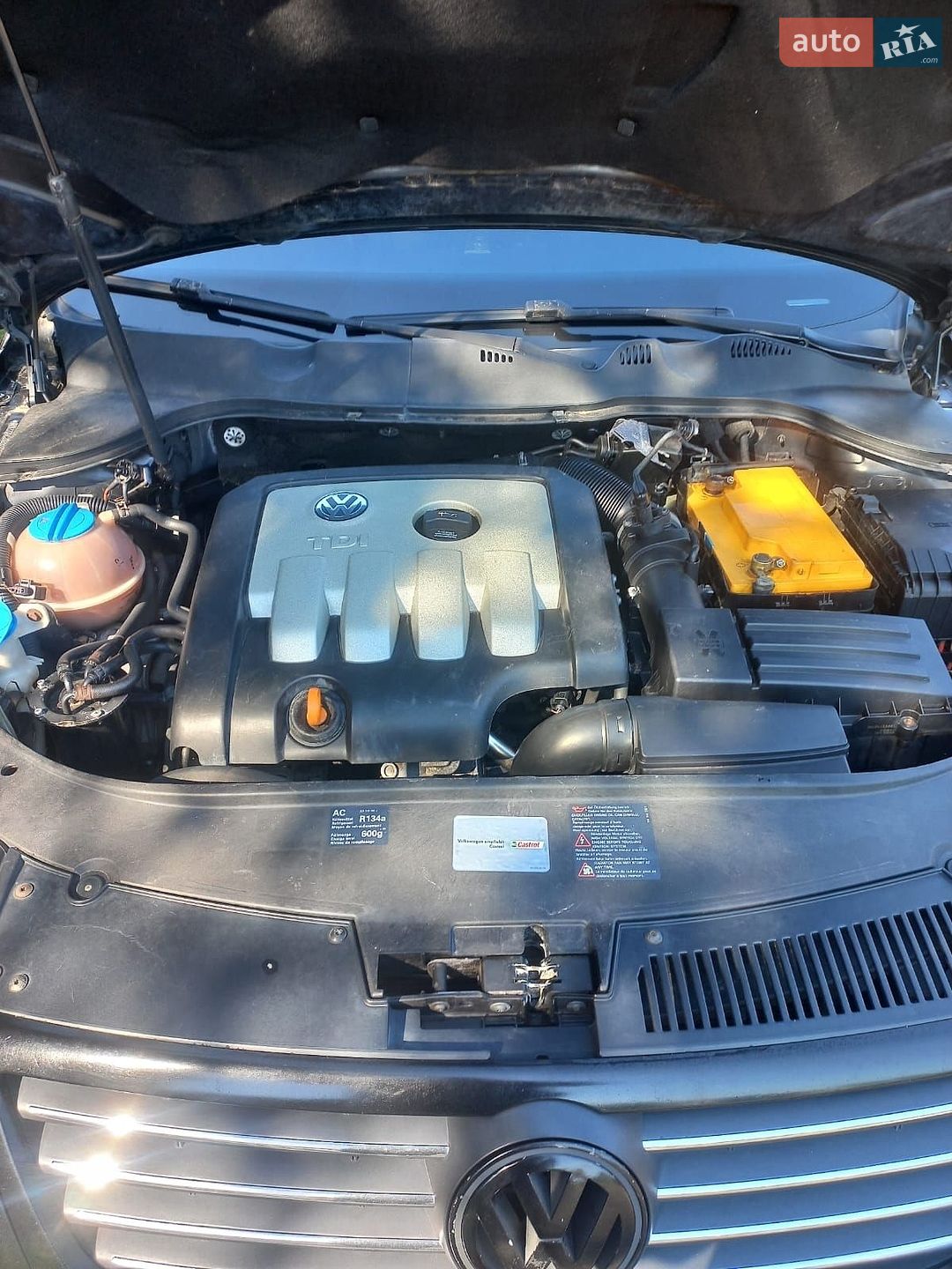Volkswagen Passat 2005 VIN WVWZZZ3CZ6P037175 фото оголошення 2 з 9