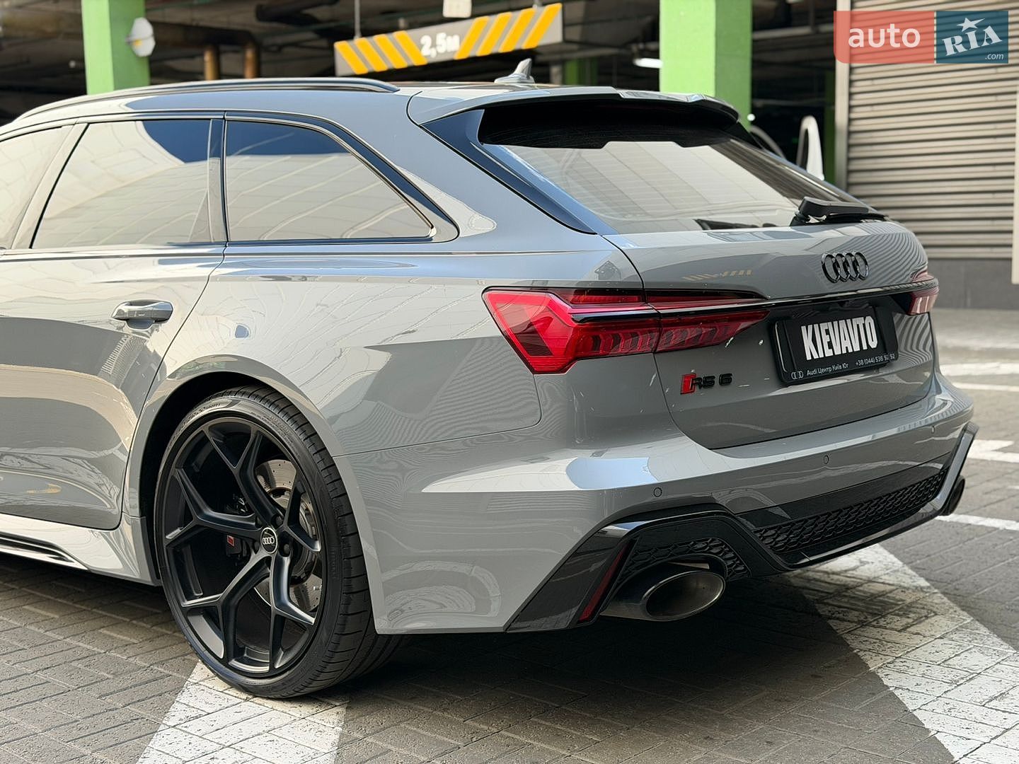 Audi RS6 2020 VIN WUAZZZF20MN901813 фото оголошення 6 з 24
