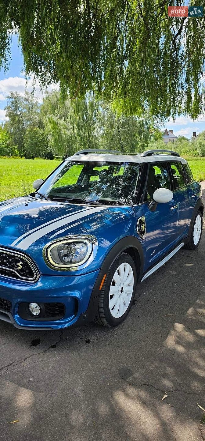Mini Countryman 2019 VIN WMZYU7C5XK3F94740 фото оголошення 2 з 33