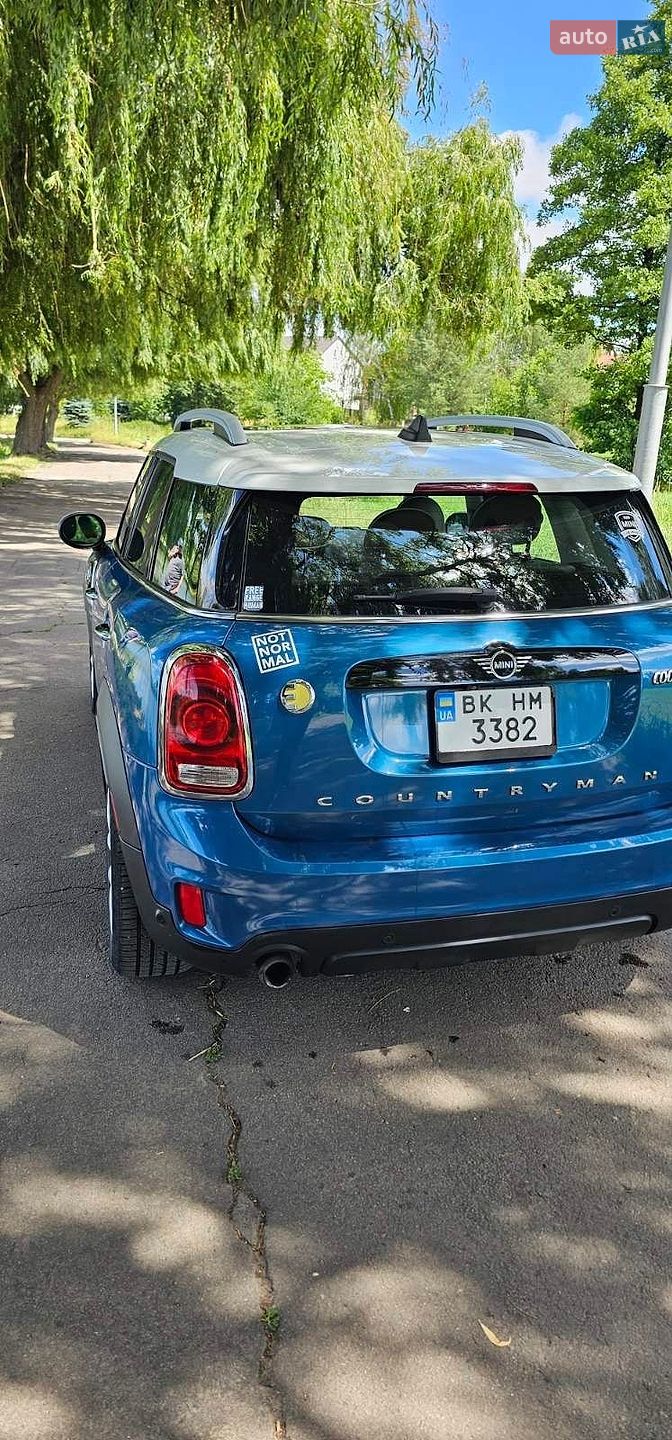 Mini Countryman 2019 VIN WMZYU7C5XK3F94740 фото оголошення 10 з 33