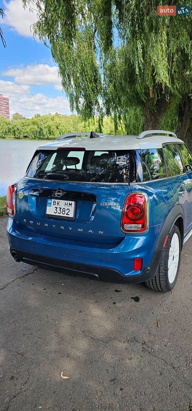 Mini Countryman 2019 VIN WMZYU7C5XK3F94740 фото оголошення 12 з 33