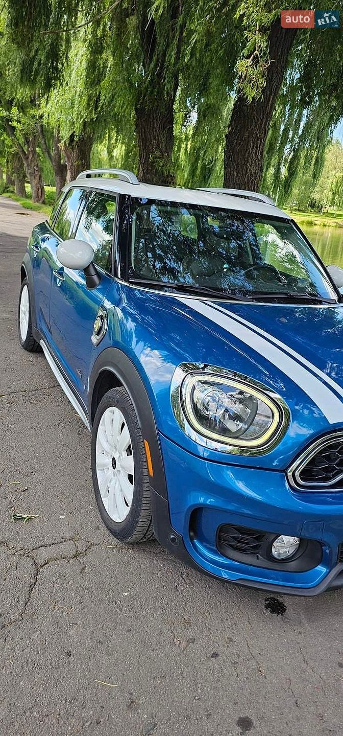 Mini Countryman 2019 VIN WMZYU7C5XK3F94740 фото оголошення 19 з 33