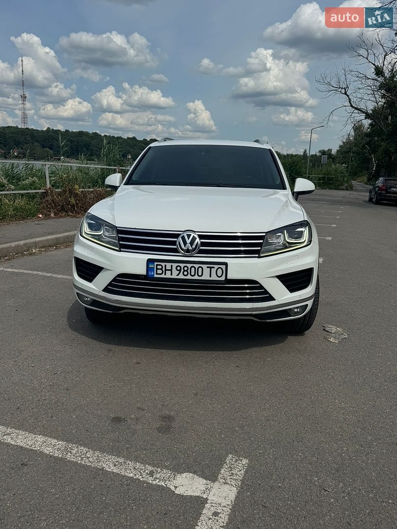 Volkswagen Touareg 2016 VIN WVGZZZ7PZHD010663 фото оголошення 18 з 18