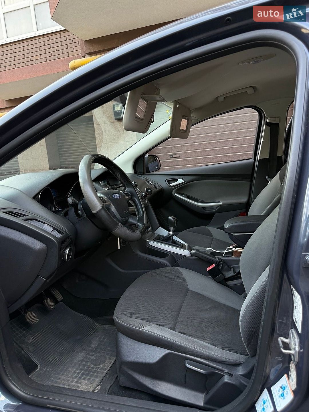 Ford Focus 2012 VIN WF0KXXGCBKCS12734 фото оголошення 23 з 37