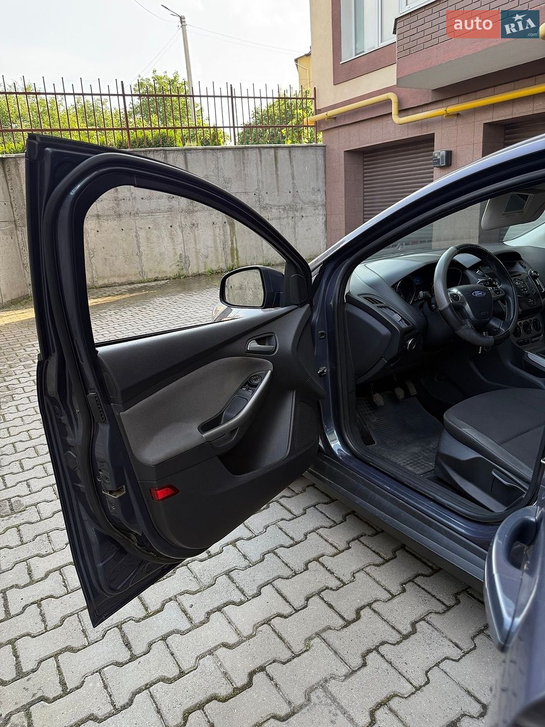 Ford Focus 2012 VIN WF0KXXGCBKCS12734 фото оголошення 25 з 37