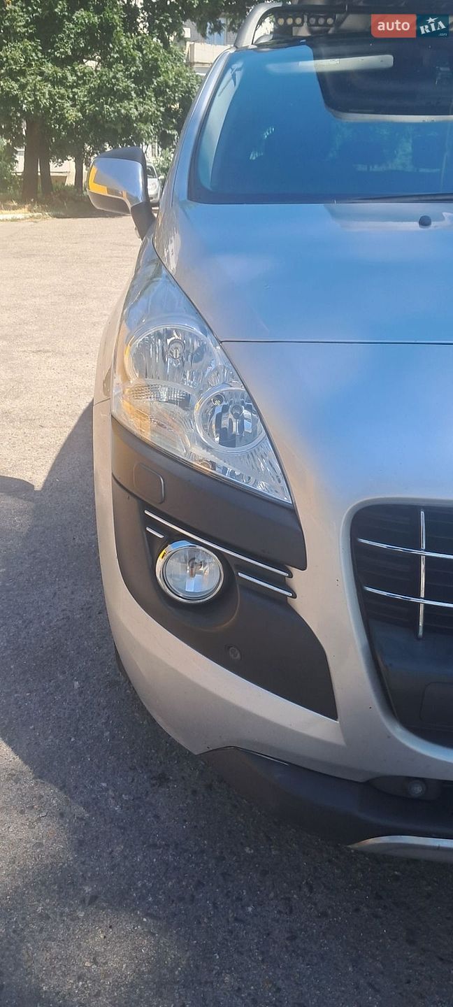 Peugeot 3008 2009 VIN VF30U9HZH9S155454 фото оголошення 12 з 33
