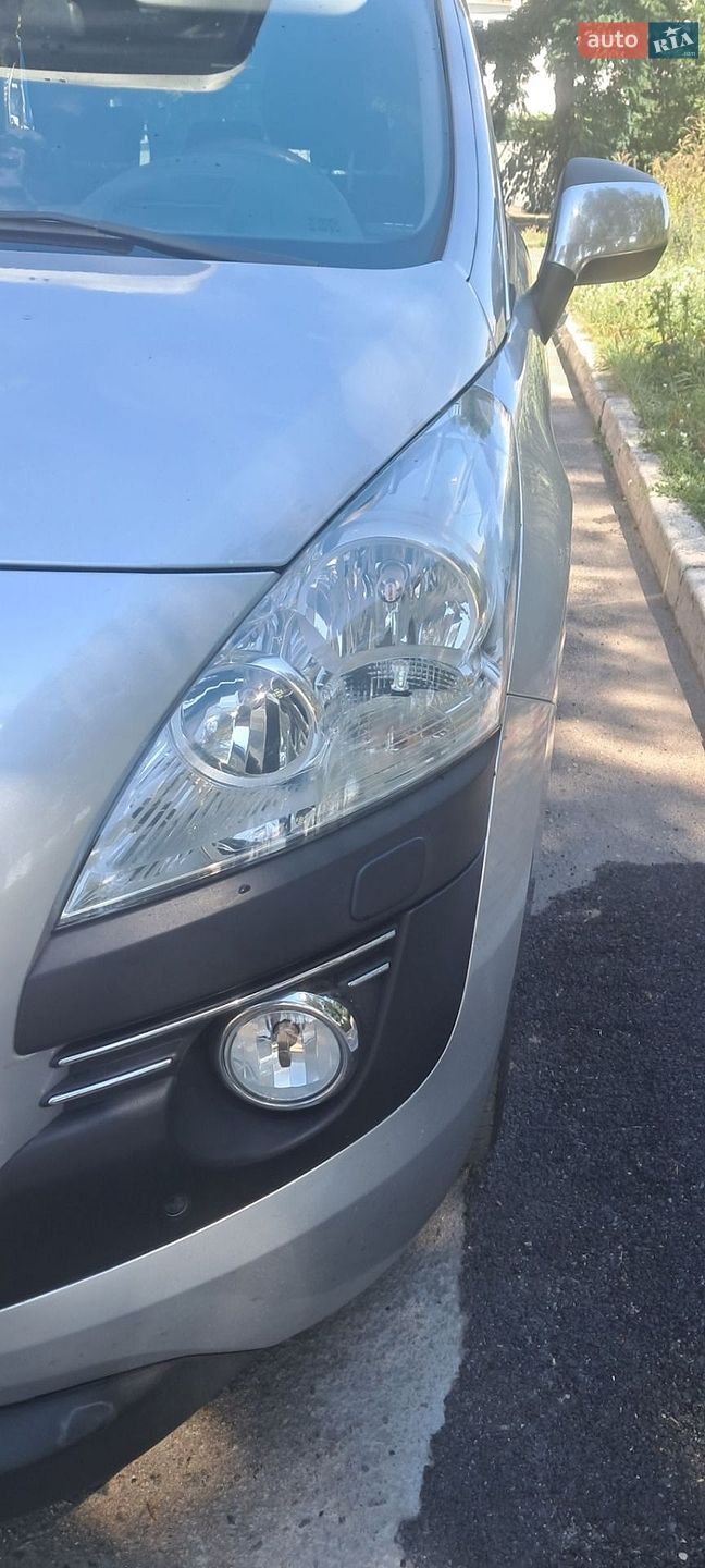 Peugeot 3008 2009 VIN VF30U9HZH9S155454 фото оголошення 13 з 33