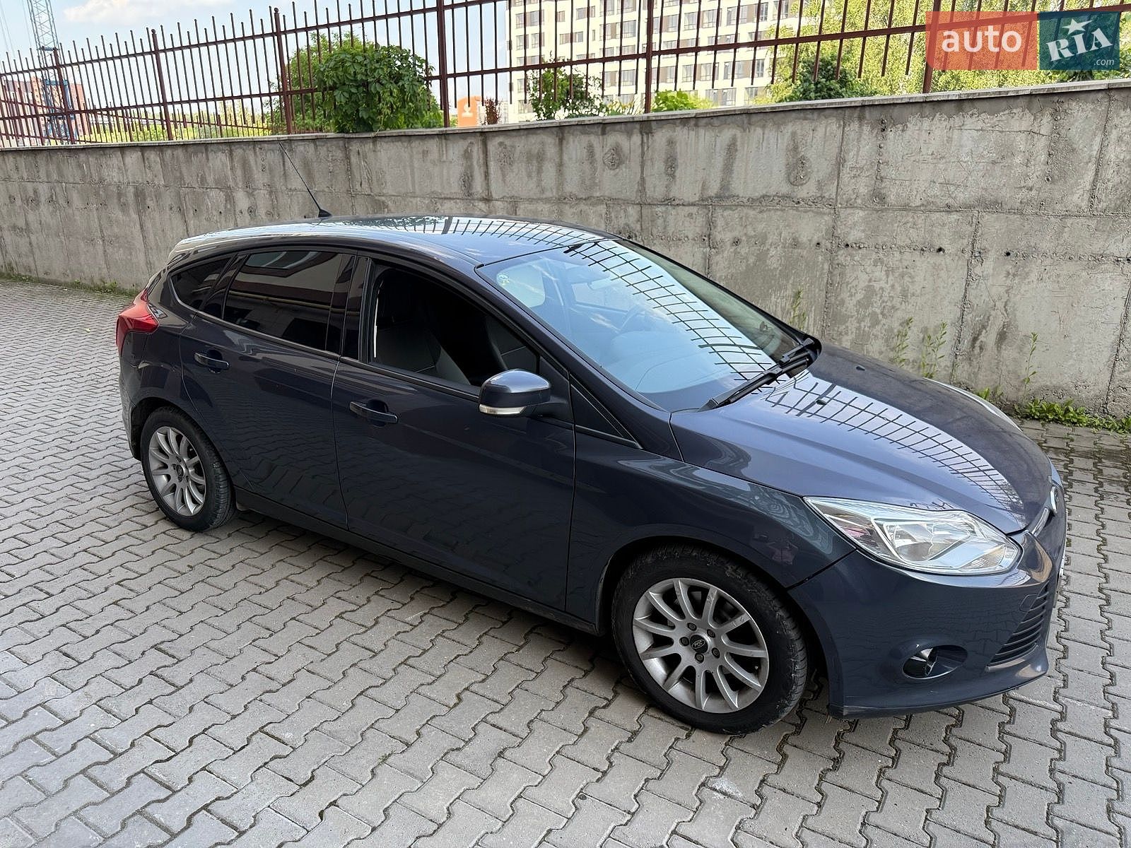 Ford Focus 2012 VIN WF0KXXGCBKCS12734 фото оголошення 36 з 37