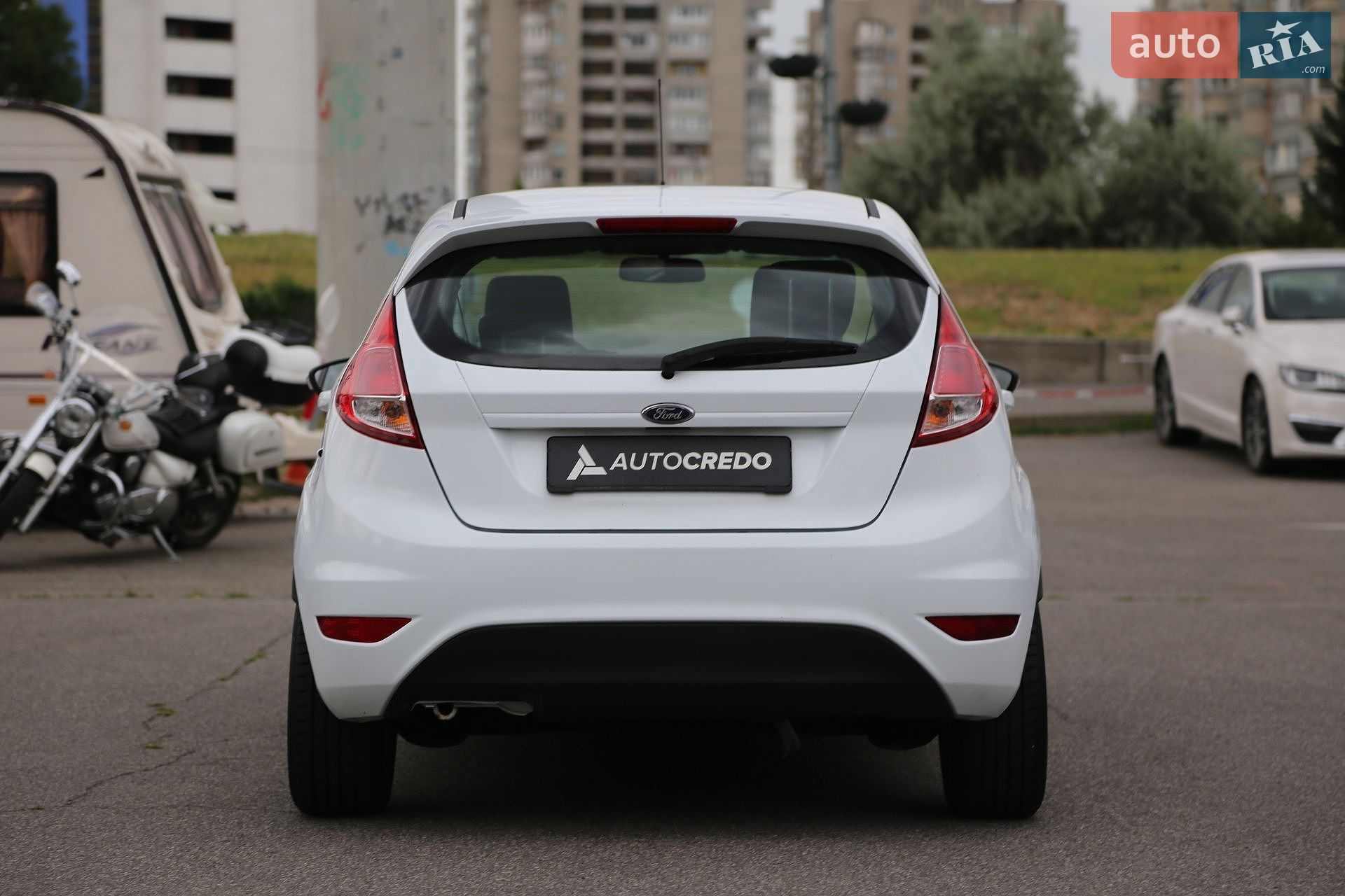 Ford Fiesta 2016 VIN WF0DXXGAKDGS42578 фото оголошення 6 з 21