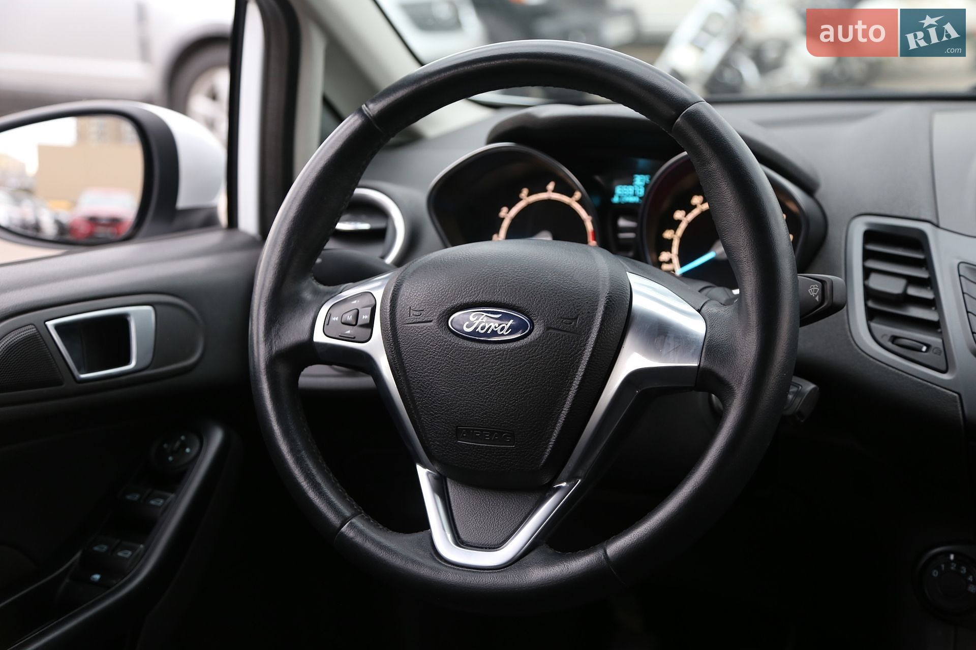 Ford Fiesta 2016 VIN WF0DXXGAKDGS42578 фото оголошення 15 з 21