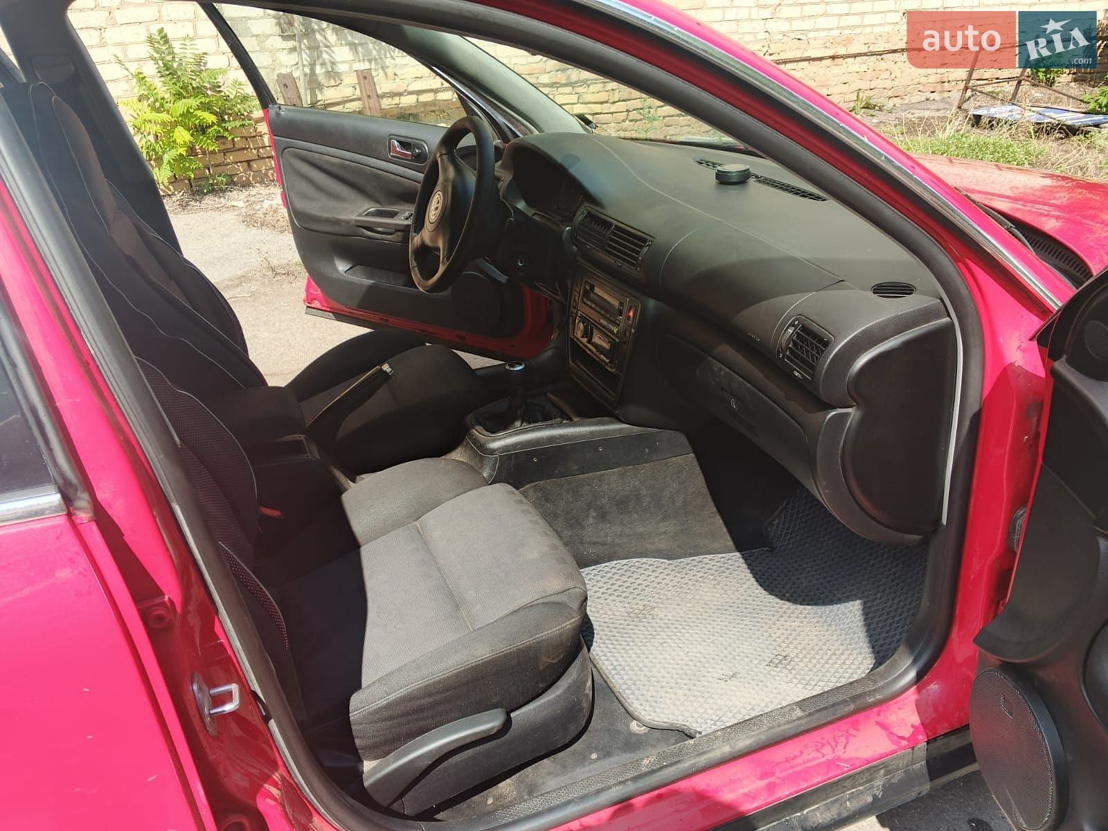 Volkswagen Passat 2001 VIN WVWZZZ3BZ1E188821 фото оголошення 11 з 17