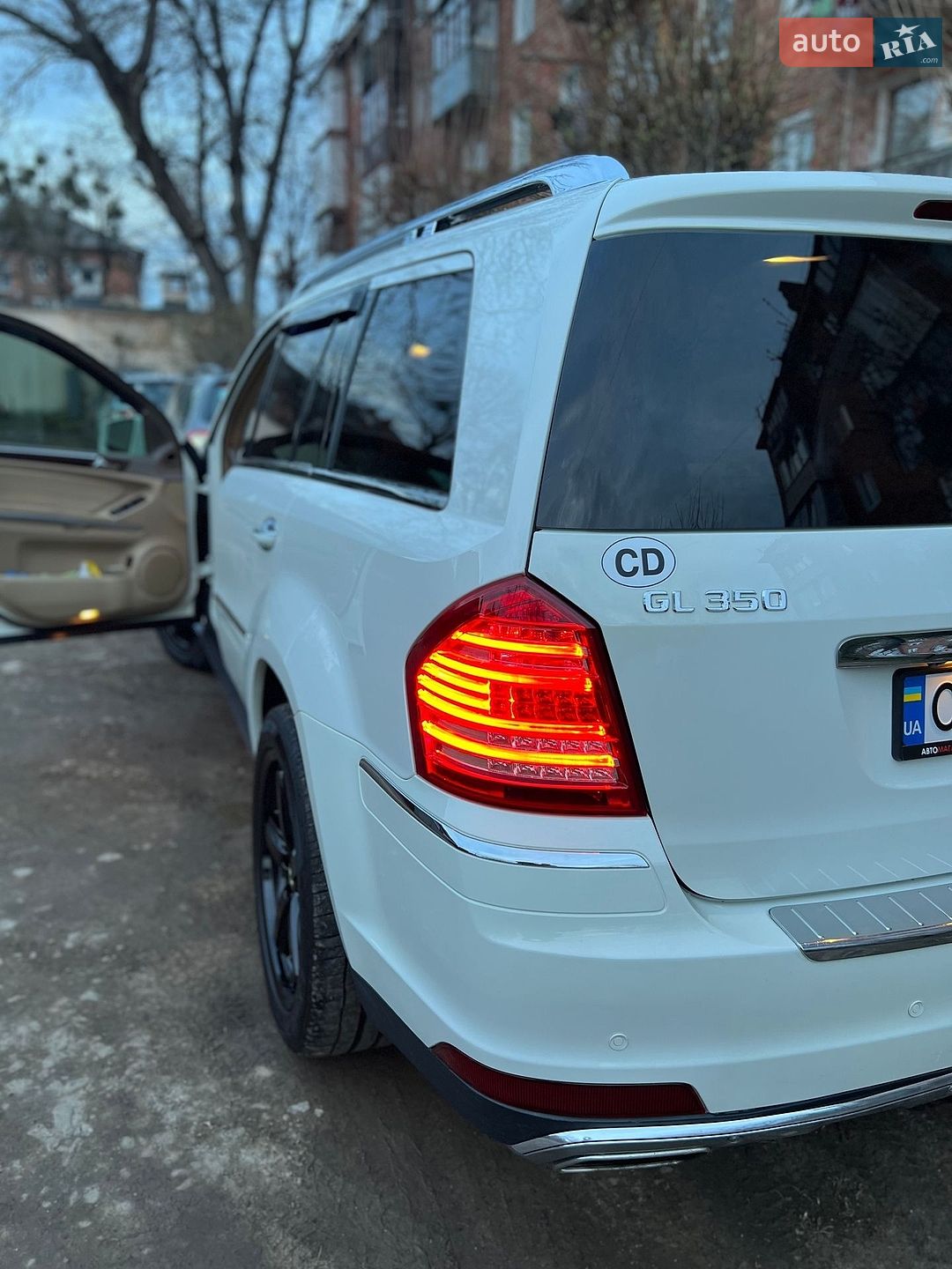 Mercedes-Benz GL-Class 2011 VIN 4JGBF2FE3CA778115 фото оголошення 42 з 43