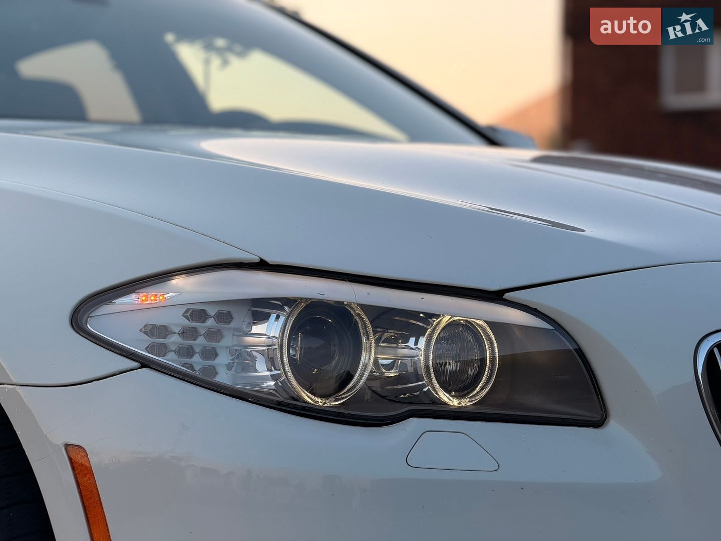BMW 5 Series 2013 VIN WBAXH5C50DD110716 фото оголошення 6 з 31