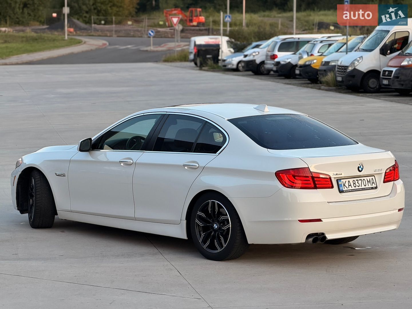 BMW 5 Series 2013 VIN WBAXH5C50DD110716 фото оголошення 12 з 31