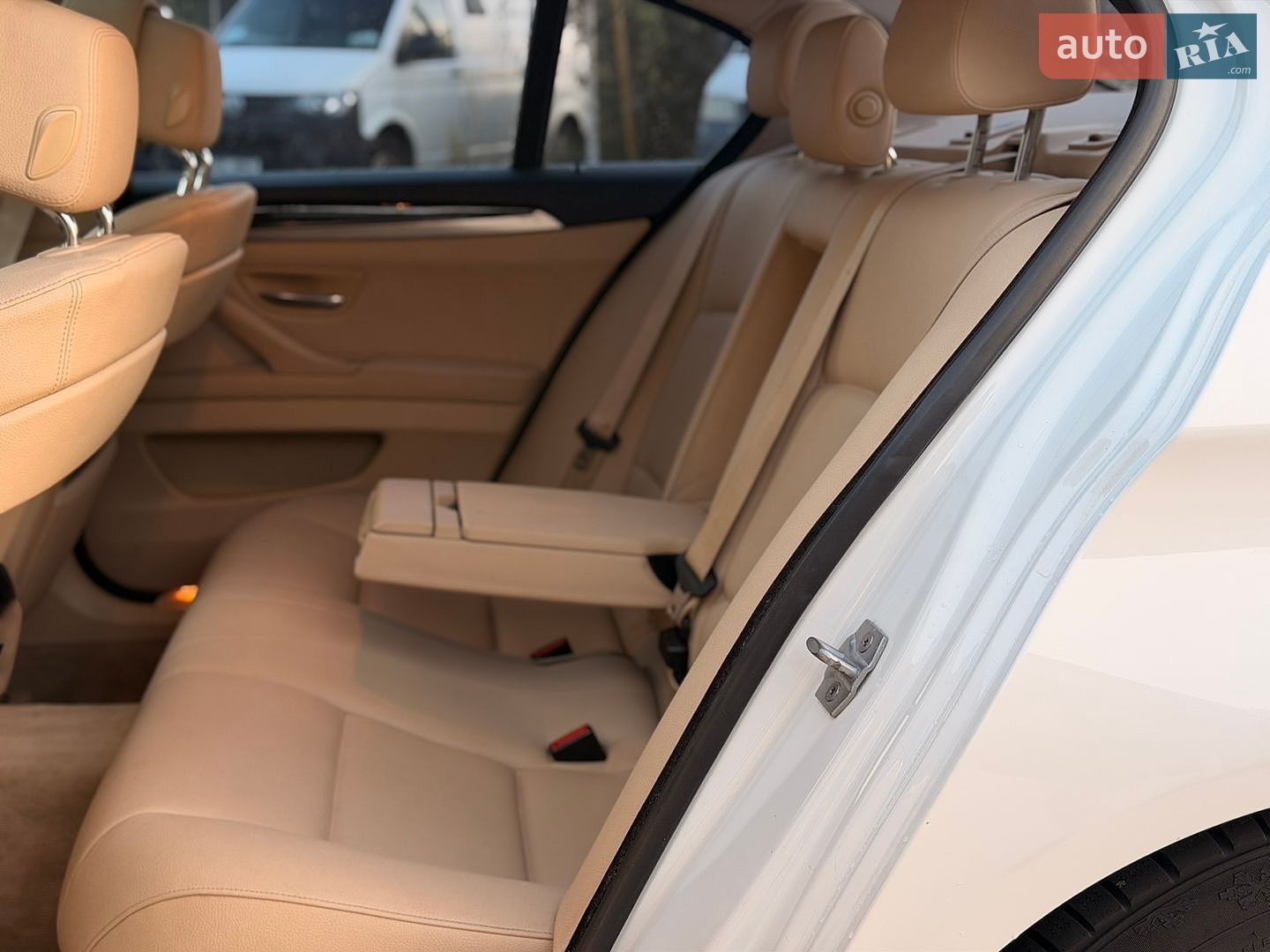BMW 5 Series 2013 VIN WBAXH5C50DD110716 фото оголошення 22 з 31