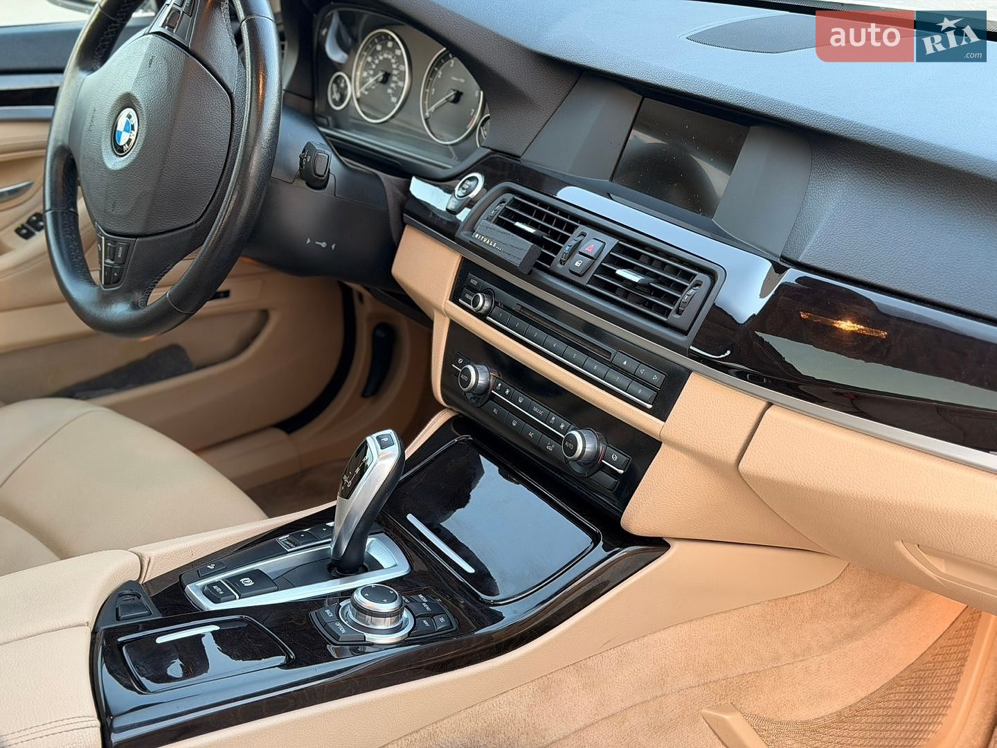 BMW 5 Series 2013 VIN WBAXH5C50DD110716 фото оголошення 27 з 31
