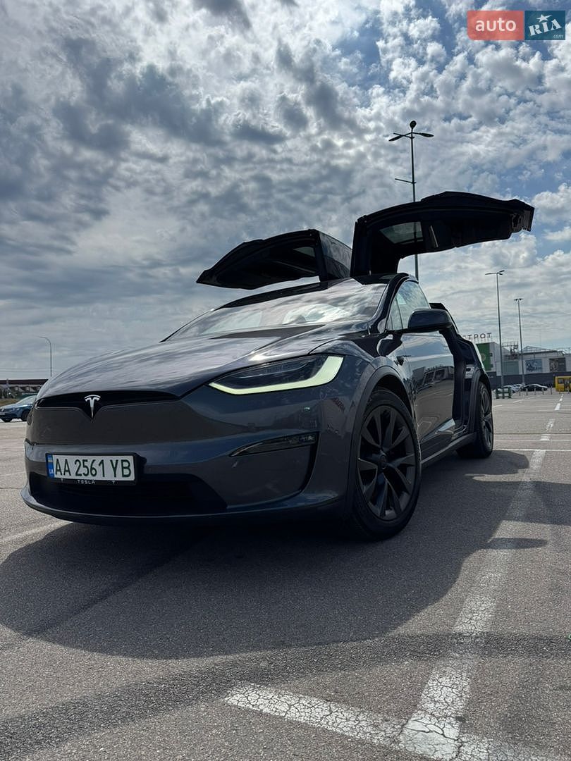 Tesla Model X 2022 VIN 7SAXCBE59PF373364 фото оголошення 3 з 11