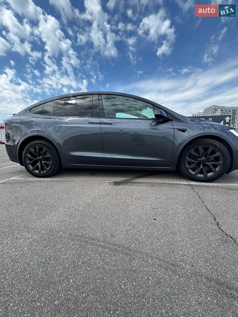 Tesla Model X 2022 VIN 7SAXCBE59PF373364 фото оголошення 5 з 11