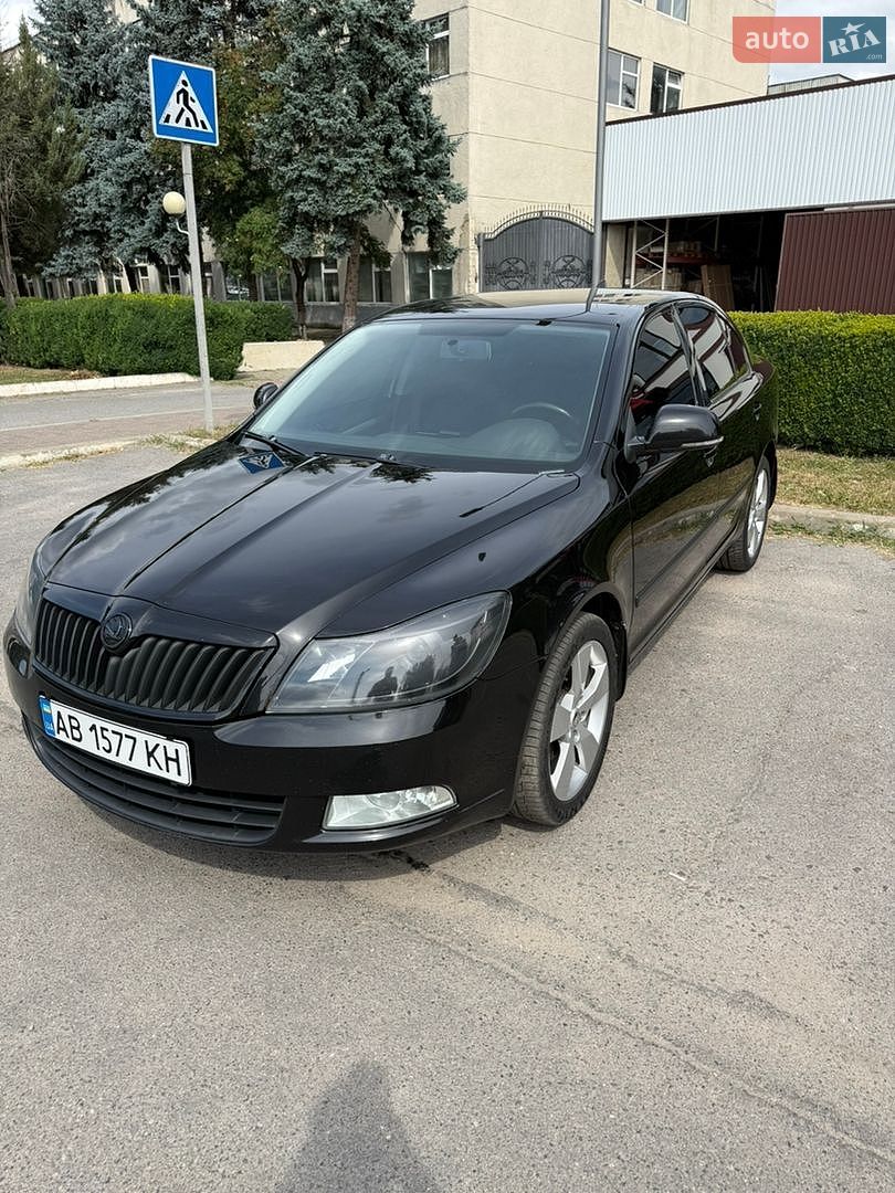 Skoda Octavia 2012 VIN TMBCE61Z2C2141675 фото оголошення 2 з 28