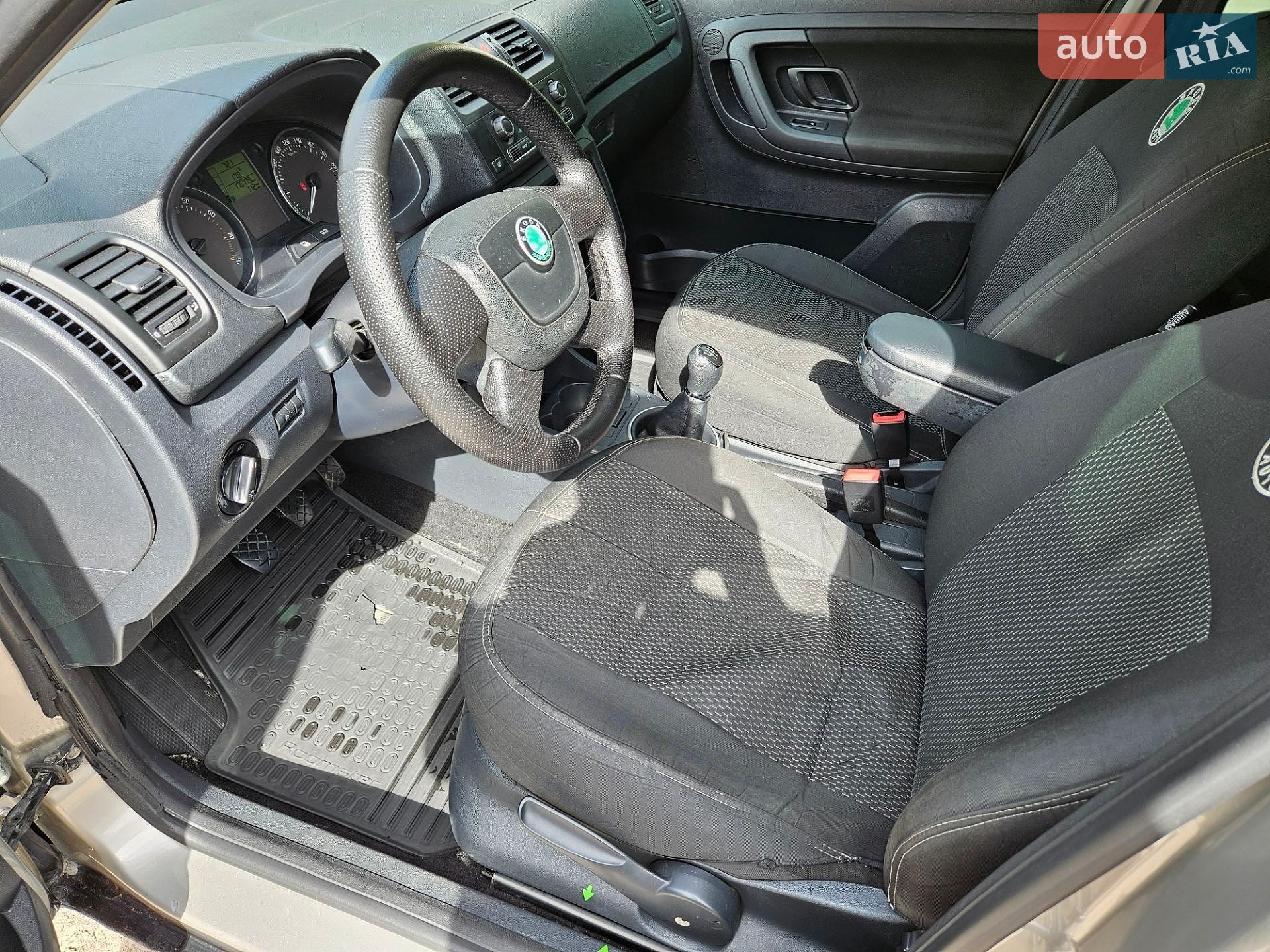 Skoda Roomster 2012 VIN TMBNC45J9CB600322 фото оголошення 10 з 20