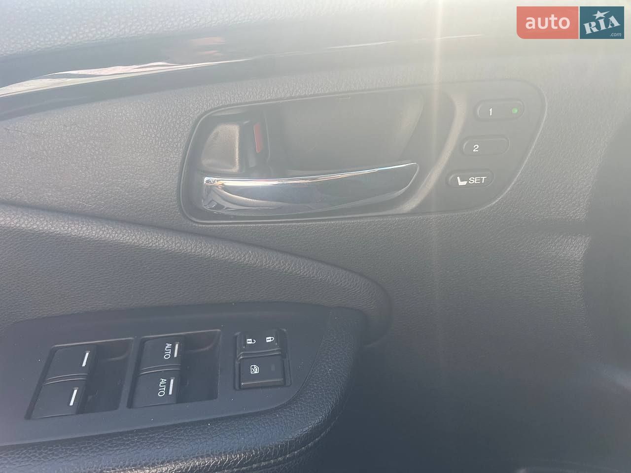 Honda Pilot 2017 VIN 5FNYF6H02HB055250 фото оголошення 10 з 12