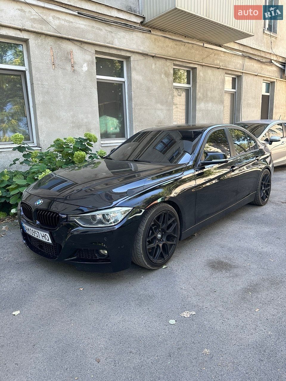BMW 3 Series 2014 VIN WBA3C1C56EK106785 фото оголошення 2 з 13