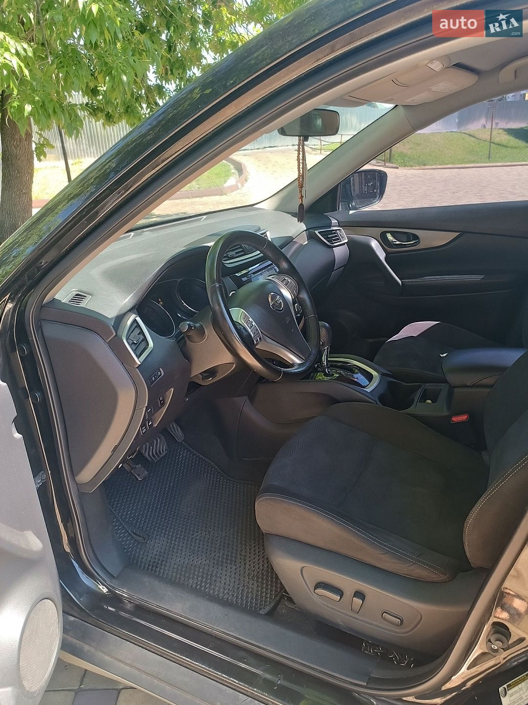 Nissan Rogue 2015 VIN KNMAT2MV1FP588648 фото оголошення 14 з 17
