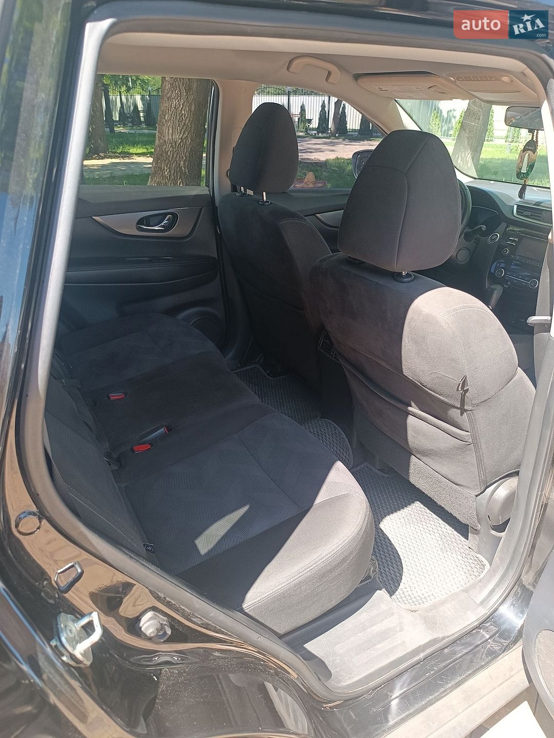 Nissan Rogue 2015 VIN KNMAT2MV1FP588648 фото оголошення 12 з 17