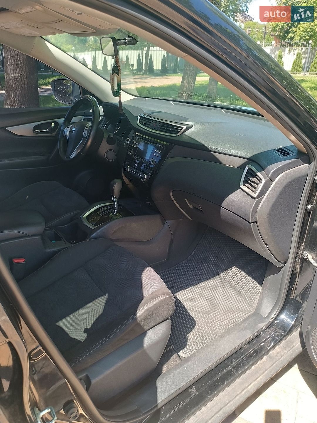 Nissan Rogue 2015 VIN KNMAT2MV1FP588648 фото оголошення 13 з 17