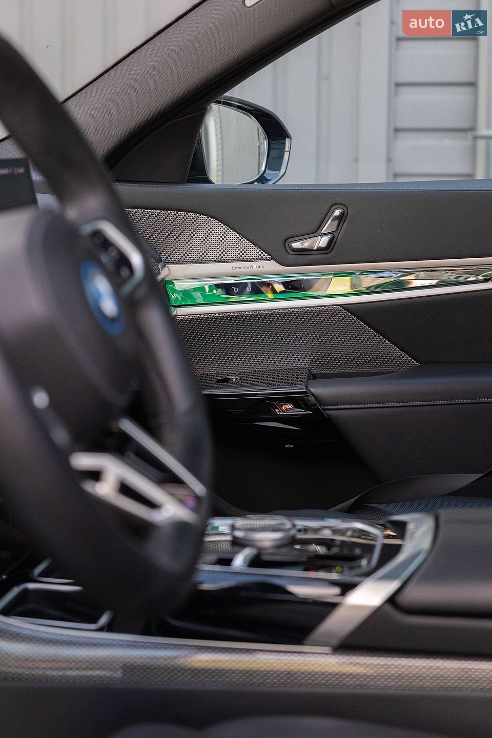 BMW I7 2024 VIN WBY51EJ000CS36644 фото оголошення 23 з 50