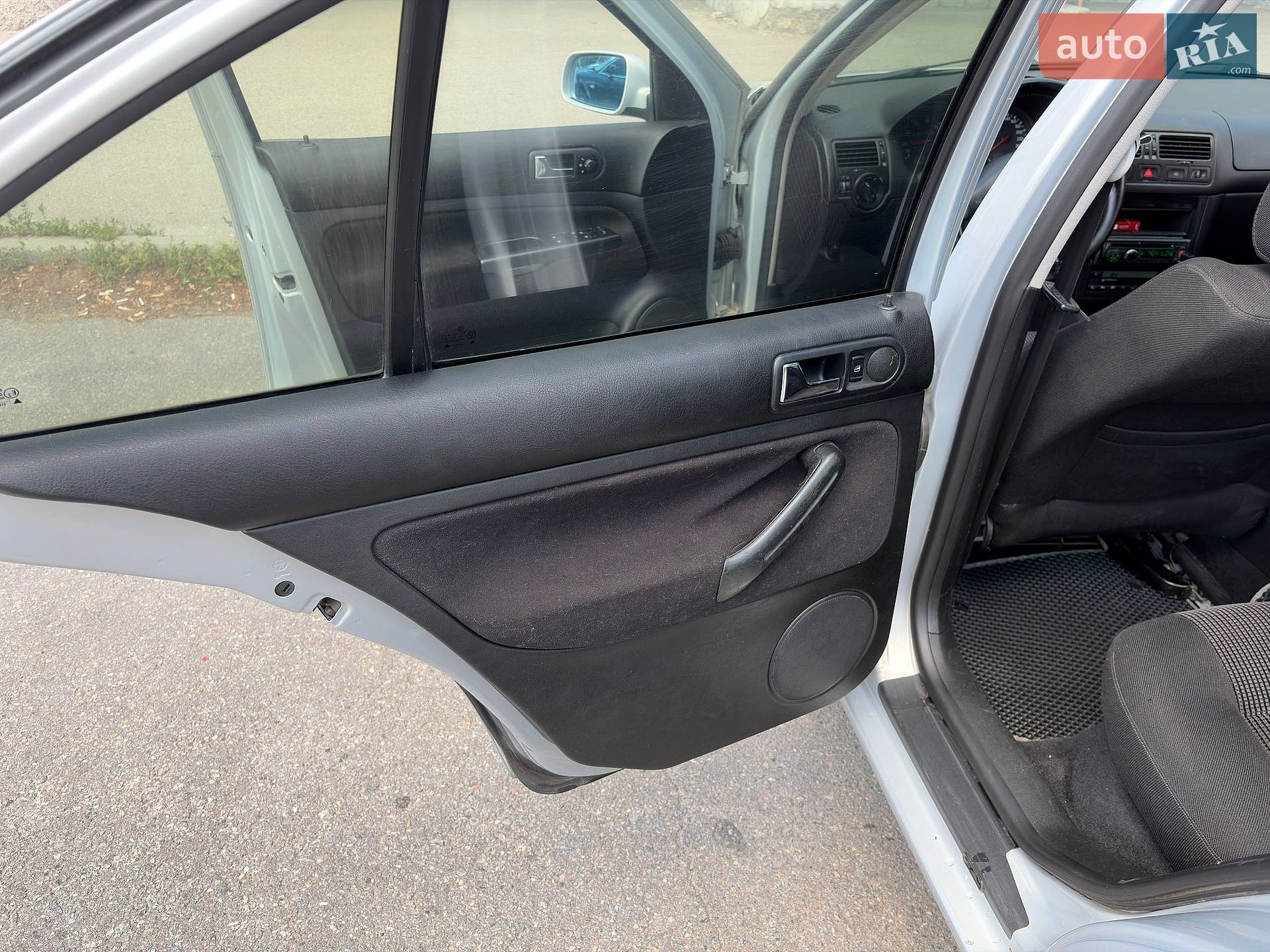 Volkswagen Bora 1999 VIN WVWZZZ1JZXW699714 фото оголошення 10 з 30
