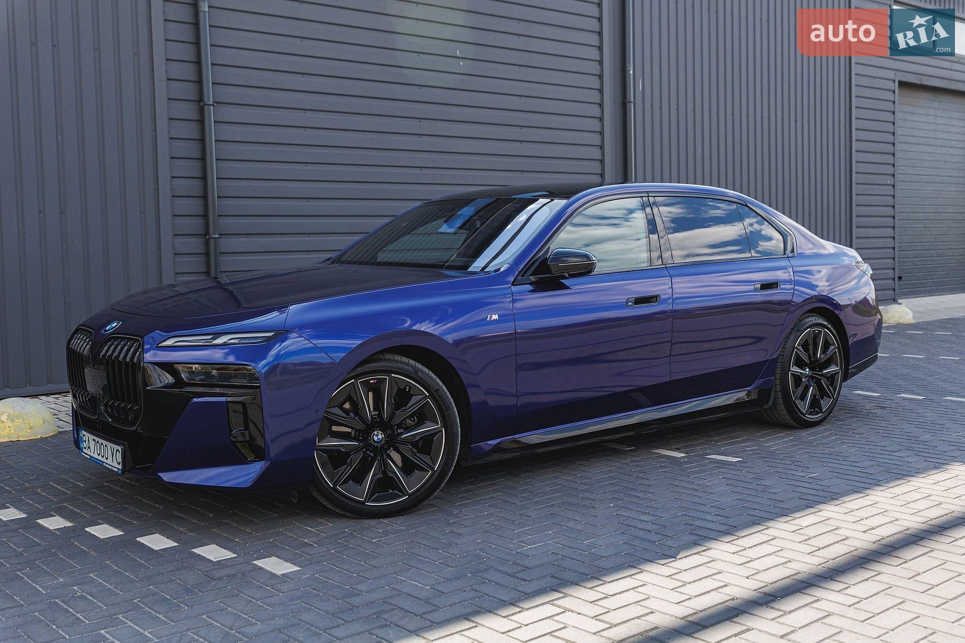 BMW I7 2024 VIN WBY51EJ000CS36644 фото оголошення 41 з 50