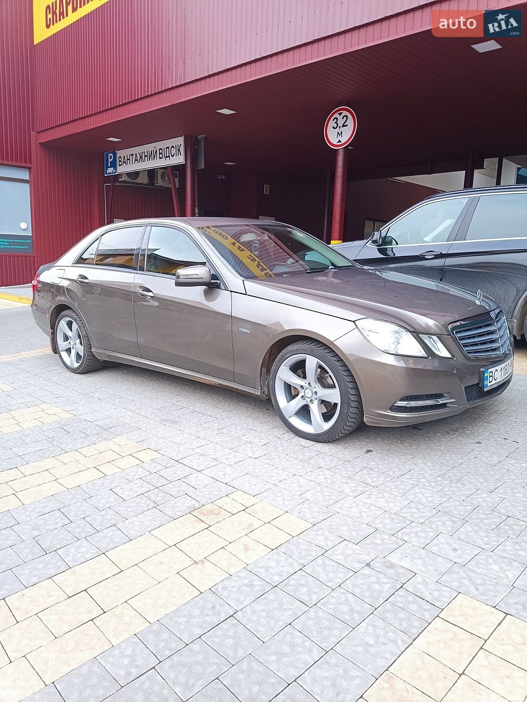 Mercedes-Benz E-Class 2012 VIN WDD2120051A589510 фото оголошення 3 з 7