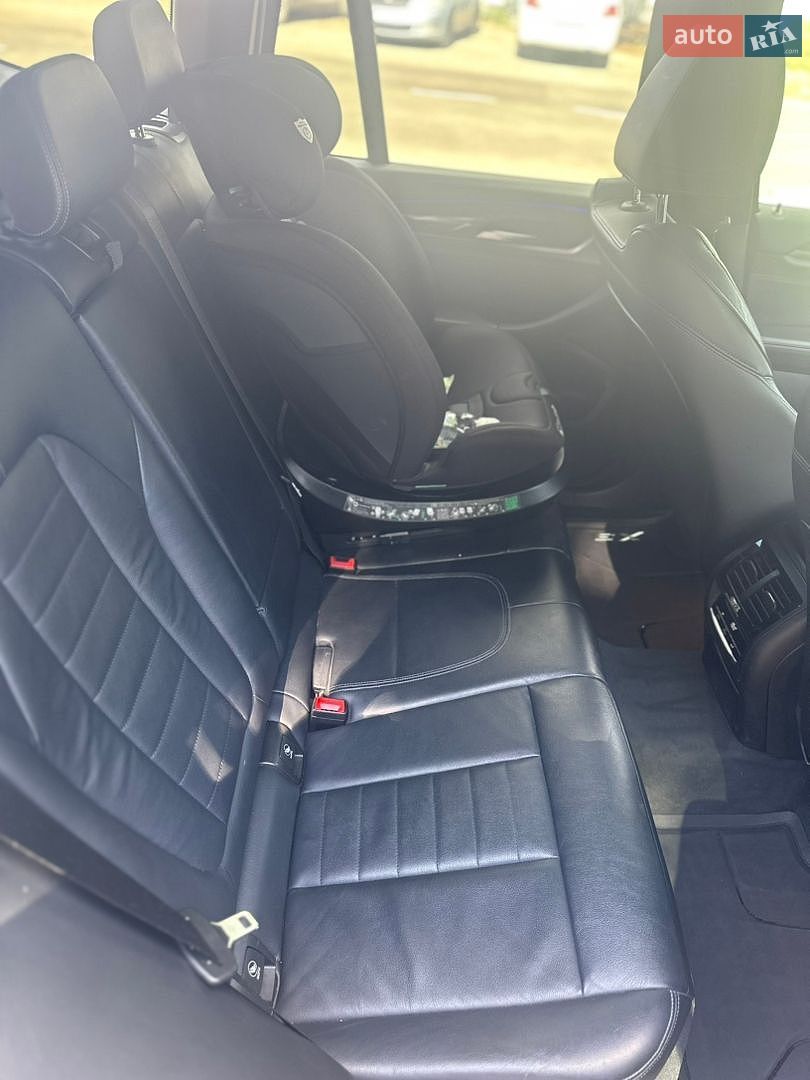 BMW X3 2019 VIN 5UXTR9C53KLP89596 фото оголошення 9 з 10